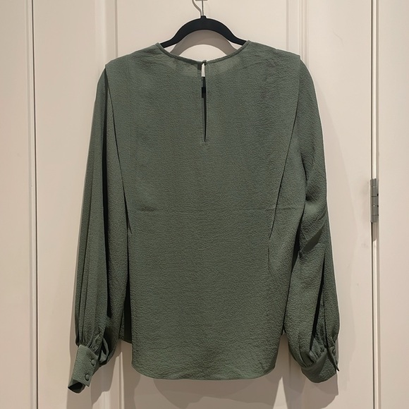 Sage green blouse - Picture 6 of 8